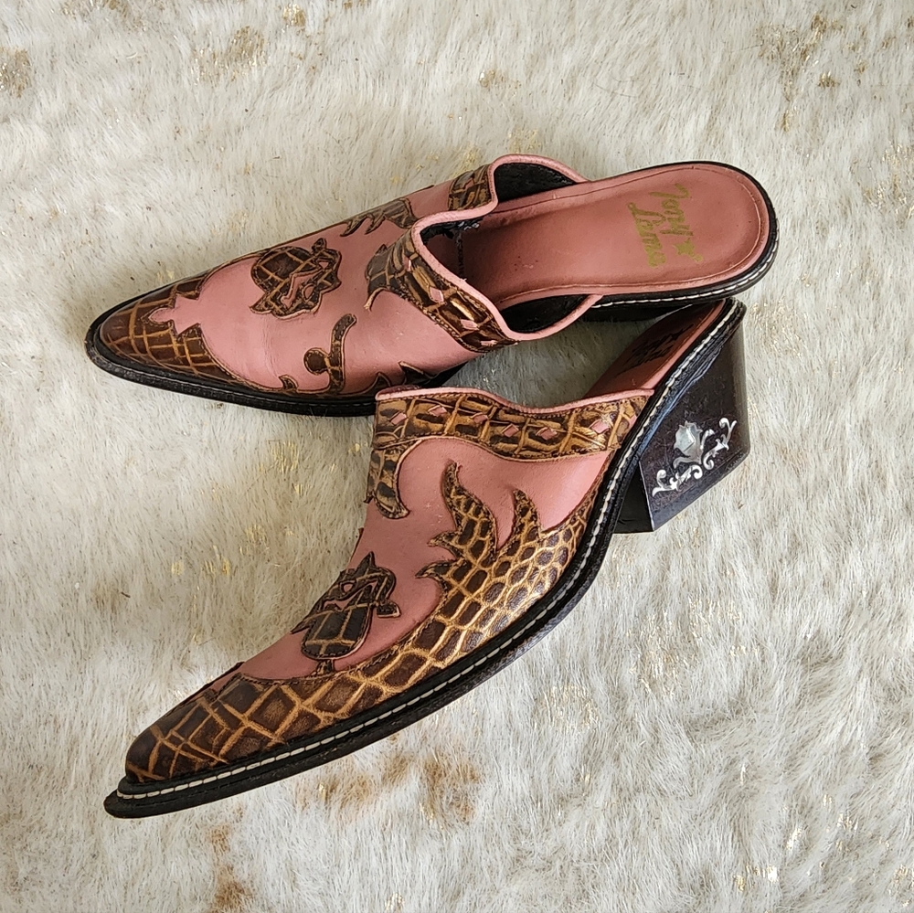 TONY LAMA PINK ROSE ALLIGATOR PRINT LEATHER MULES/ LOW BOOTIES Sz 8